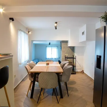 Green Villa Saparevo